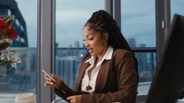 Shenseea - Dating Szn (Options) [Official Music Video]