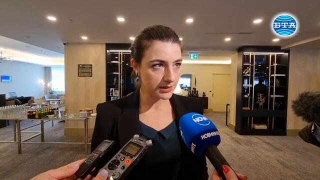 Парламентът да се събере извънредно, за да поправи Закона за адвокатурата, призовават от ПП-ДБ