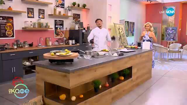 Рецептите днес: Хрупкав картофен снак с авокадо и котидж и карамелизирана круша с мед и рикота