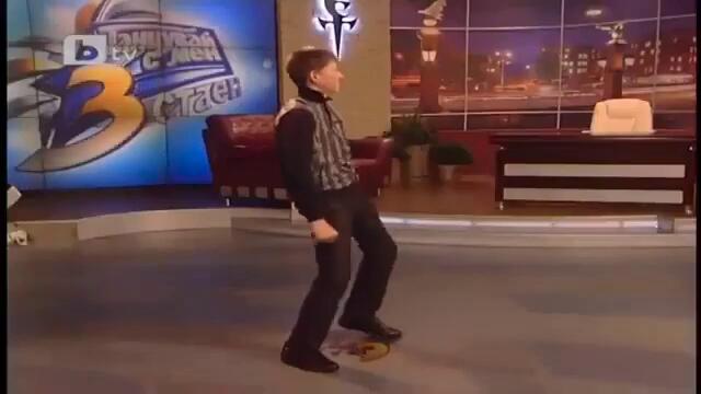 Този пич разби Слави с кючека си 360p