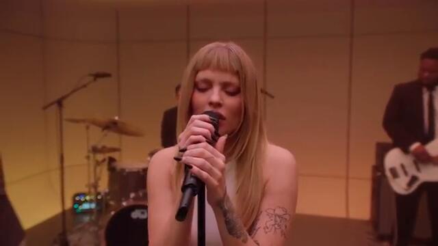 Luísa Sonza - Chico (English Version) | Live From Vevo Studios