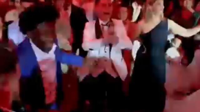 Alpen munine Afrikanski kuchek