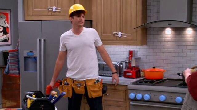 Двама мъже и половина сезон 12 епизод 4 Българско аудио