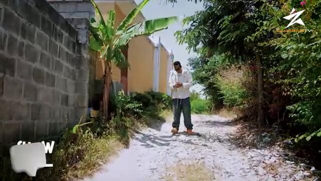 PART 1 : GHOROFA ANALOISHI CLAMVEVO NOMA/GARI LA KIFAHARI/NILILALA MAKABURINI/UCHAWI