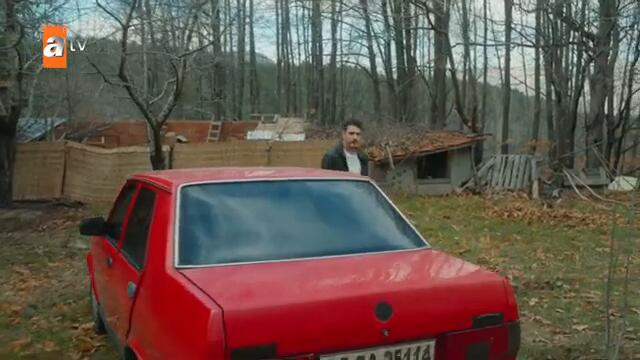 İlyas'ın Esma'ya kötü sürprizi! - Zembilli 6. Bölüm