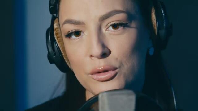 Tania Turtureanu - Aime-moi (Official Video)