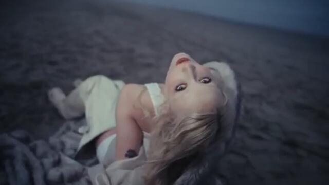 chloe moriondo - hate it (Official Video)