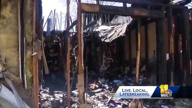 2 dead after fire at Annapolis townhome