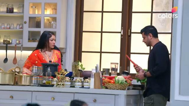 Megha Barsenge | Full Episode - 201 | Arjun comes to Megha's defence | Colors TV