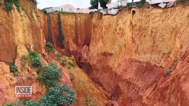 Sinkholes Threaten Town of 55,000 in Brazil