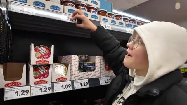 Давайте це перевіримо- рецепти з Тік-Току . Канелоні з моцарелою і куркою.