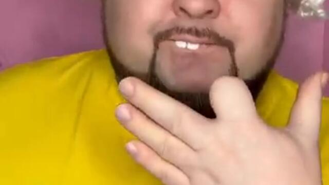 Mom can't believe my magic 😲