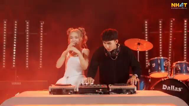 Người Ta Có Yêu Anh Không (NH4T Remix) - Duyên Kendy | Official Video