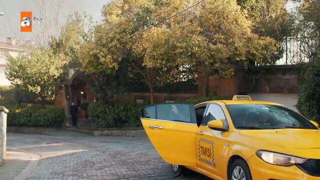 Yıllar sonra çat kapı gelen Ferman'ın annesi... - Bir Gece Masalı 26. Bölüm