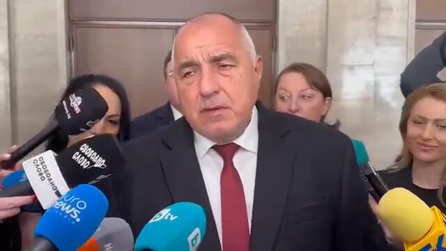 Борисов: Когато ходихме да се снимаме със Зеленски, Пеевски беше най-готиният