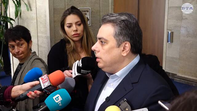 Василев: Това правителство най-вероятно ще си отиде по същия начин, по който си отиде „Борисов“ 3