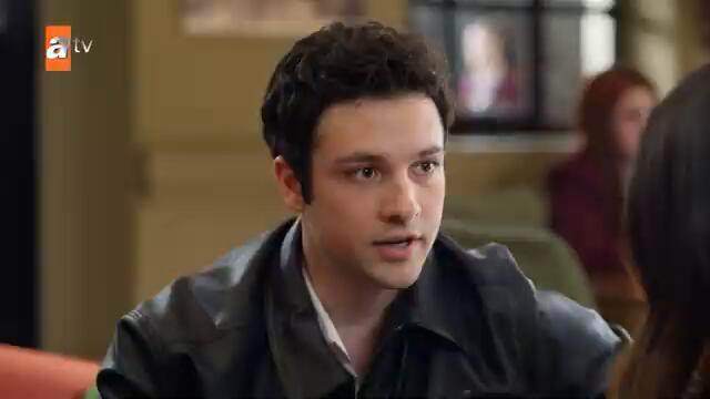 Aysel, Yankı'nın aldığı hediyeyi kabul edemedi - Kardelenler 8  Bölüm