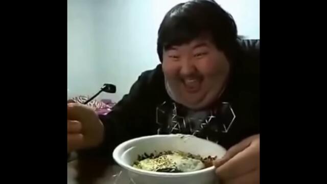 Всеки си има различен стил смях.