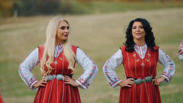 ЗЛАТКA И ТИНКА БОШНАКОВИ - СВАТБАРСКА КИТКА 2025   feat VENCI KOVACHEV  (Majko ke odam  Ergenche)
