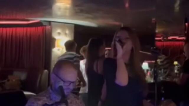 Малко от атмосферата в Piano Bar Quattro Пловдив
