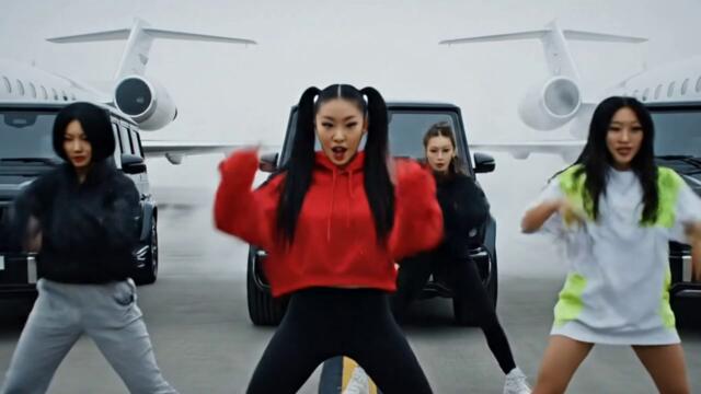 JUANA BELL - МИЛИАРДЕРКА DELUXE [OFFICIAL HD VIDEO] 2026