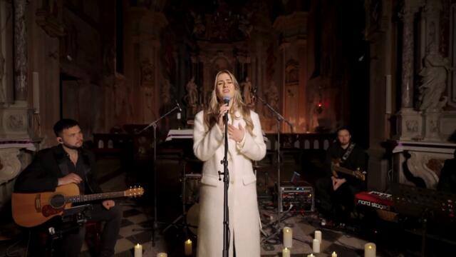 Vanessa Mioč - Kao Marija _ Live Cover