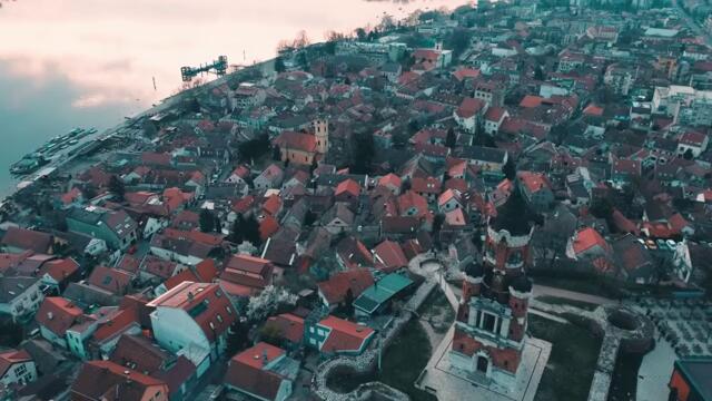 Dragan Dovijarski x Terapija Bend - Starim sam (Official Video) bg sub