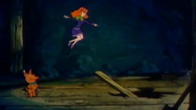 The New Scooby-Doo Mysteries - S01E01 - Happy Birthday, Scooby-Doo (September 8, 1984)