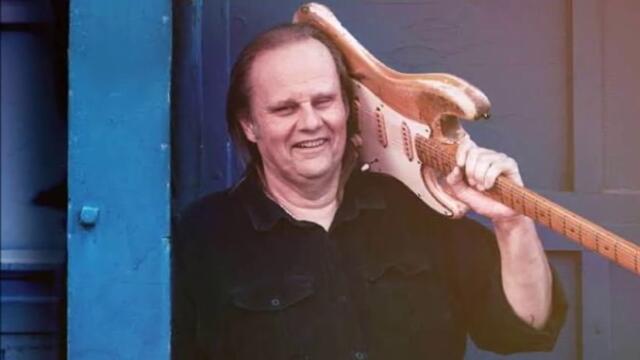 Walter Trout - Sweet as a Flower (Live) - BG субтитри