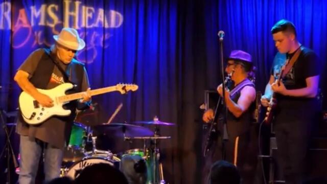 Walter Trout - Waiting For The Dawn / В очакване на зората / - Live